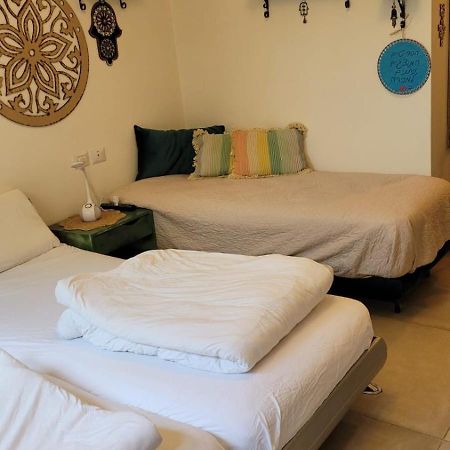 Ferienwohnung נקודות ריפוי Tirat Carmel Exterior foto