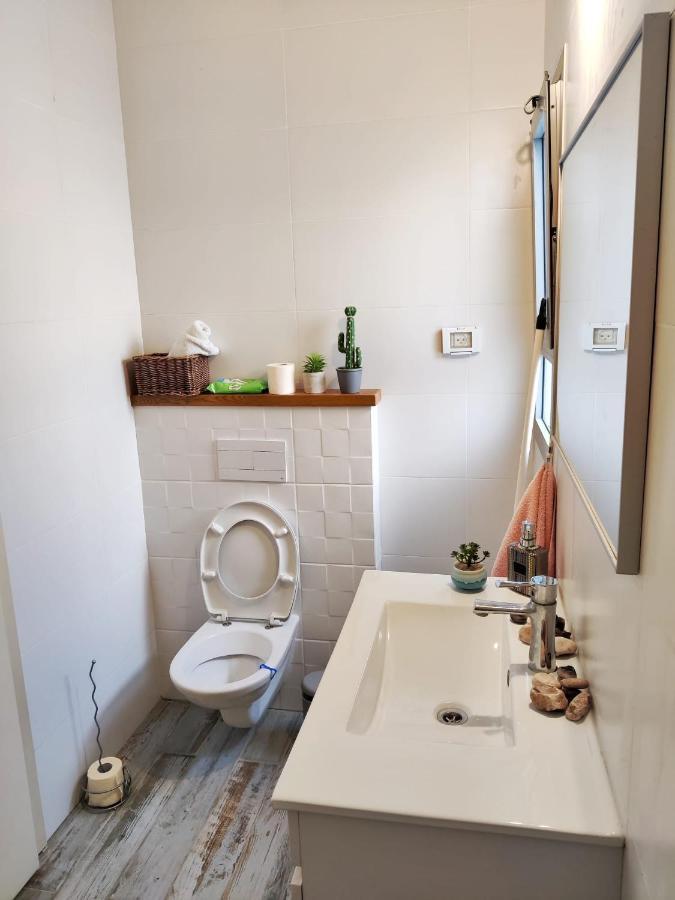 Ferienwohnung נקודות ריפוי Tirat Carmel Exterior foto